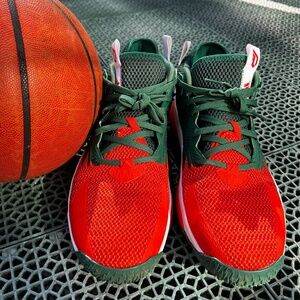 🏀 ADIDAS 🧡💚 Dame 8 PE Miami Hurricanes (TEAM SHOE) 🏀 - US Men's 12